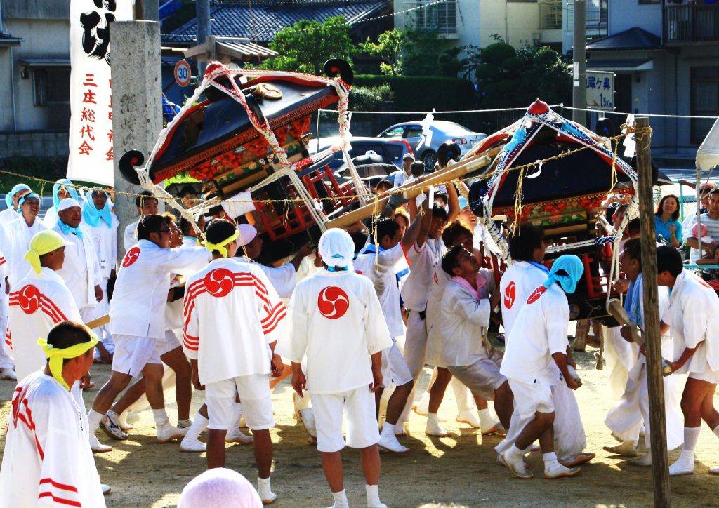 お神輿 三庄町 夏まつり | いんのしま観光なび（因島観光協会）
